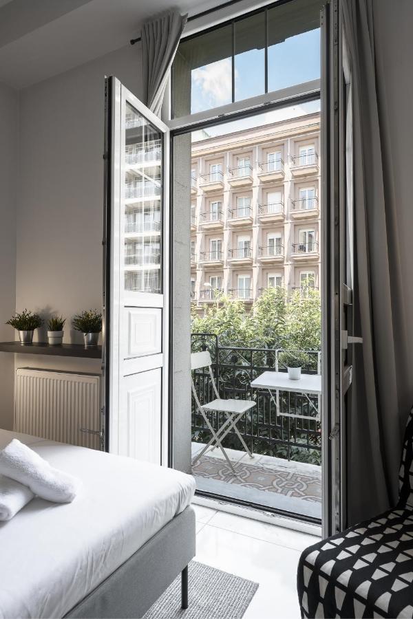 Breez Apartments, The Luxury Suites Thessaloniki Exterior photo