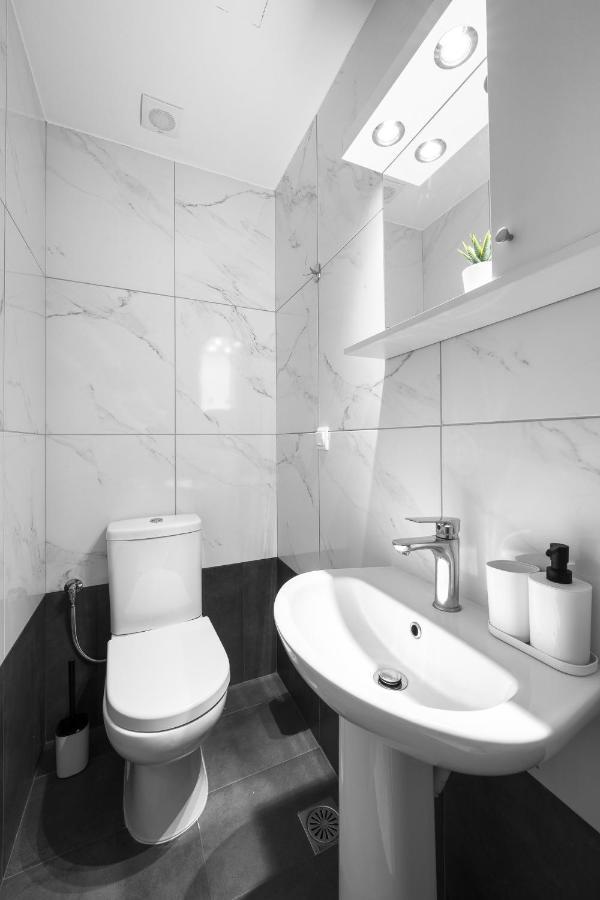 Breez Apartments, The Luxury Suites Thessaloniki Exterior photo
